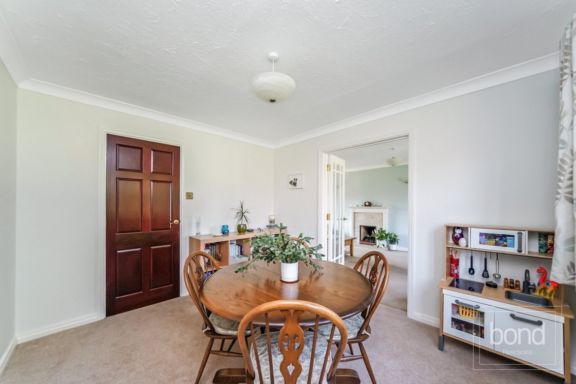 Images for Springfield Place, Chelmsford, Essex EAID:3363689002 BID:1388407