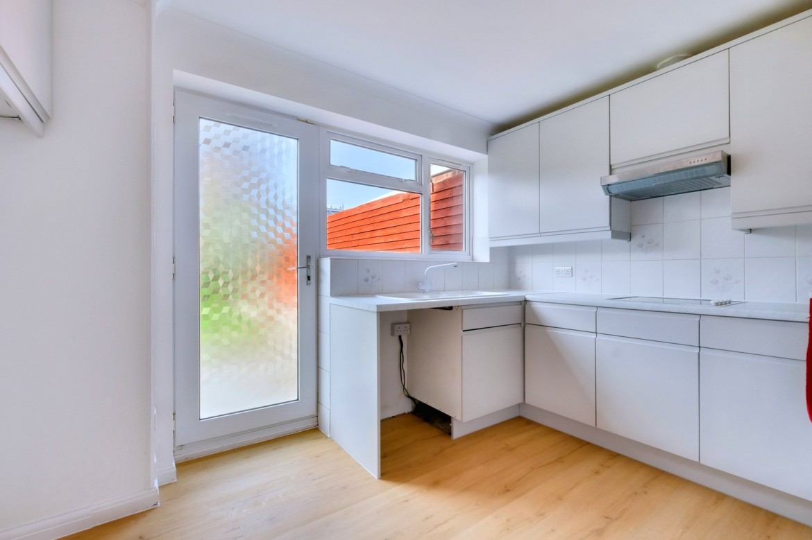 Images for Jarvis Field, Little Baddow, Essex EAID:3363689002 BID:1388407