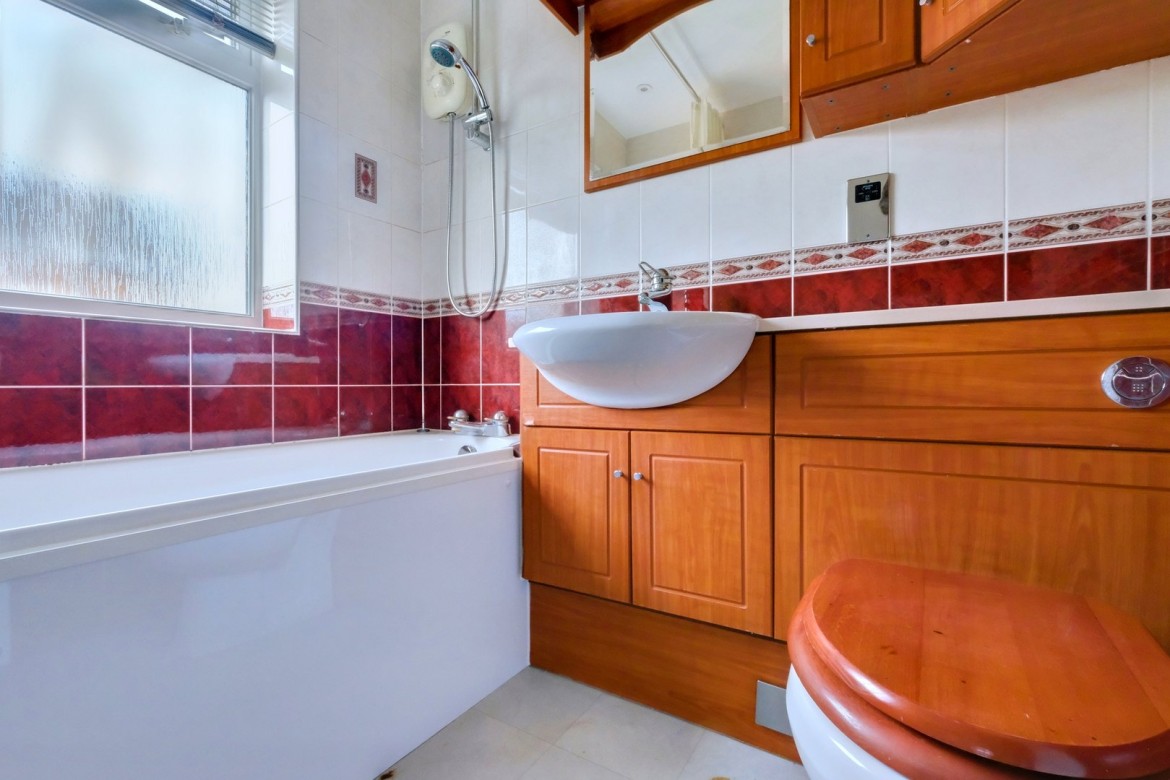 Images for Jarvis Field, Little Baddow, Essex EAID:3363689002 BID:1388407