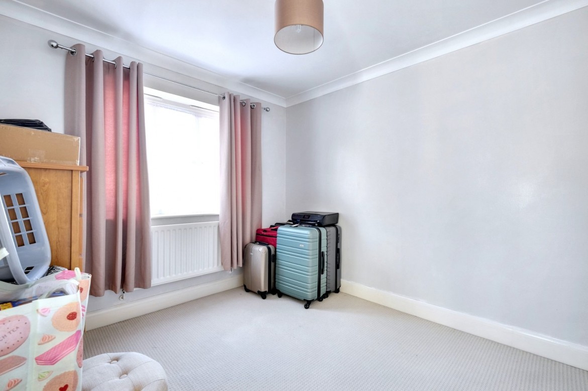 Images for Broomfield, Chelmsford, Essex EAID:3363689002 BID:1388407