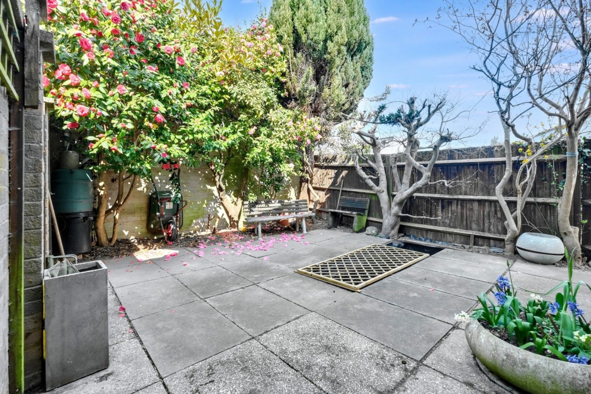 Images for Waterhouse Lane, Chelmsford, Essex EAID:3363689002 BID:1388407