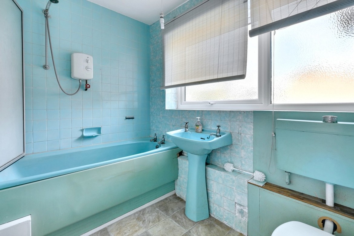 Images for Waterhouse Lane, Chelmsford, Essex EAID:3363689002 BID:1388407