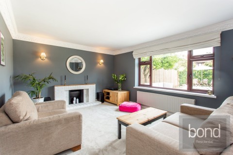 Little Fields, Danbury, Essex - EAID:3363689002, BID:1388407