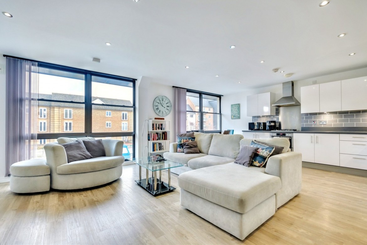 Images for Wharf Road, Chelmsford, Essex EAID:3363689002 BID:1388407