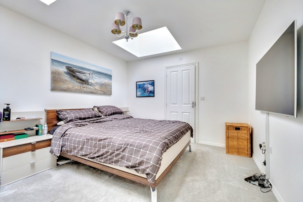 Images for Wharf Road, Chelmsford, Essex EAID:3363689002 BID:1388407