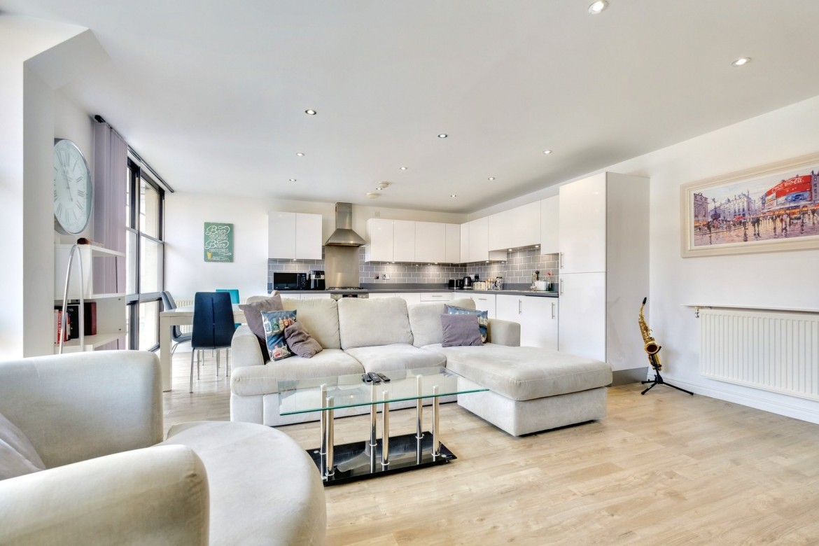 Images for Wharf Road, Chelmsford, Essex EAID:3363689002 BID:1388407