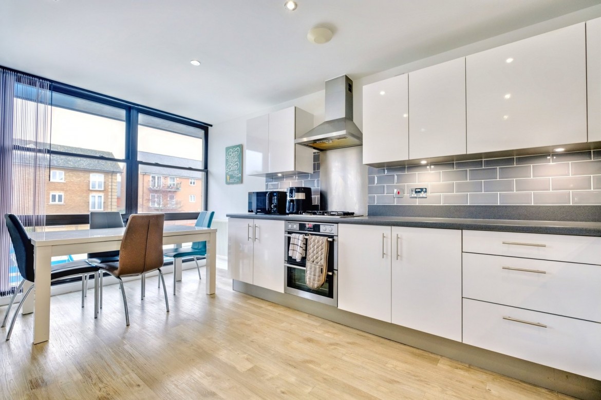 Images for Wharf Road, Chelmsford, Essex EAID:3363689002 BID:1388407