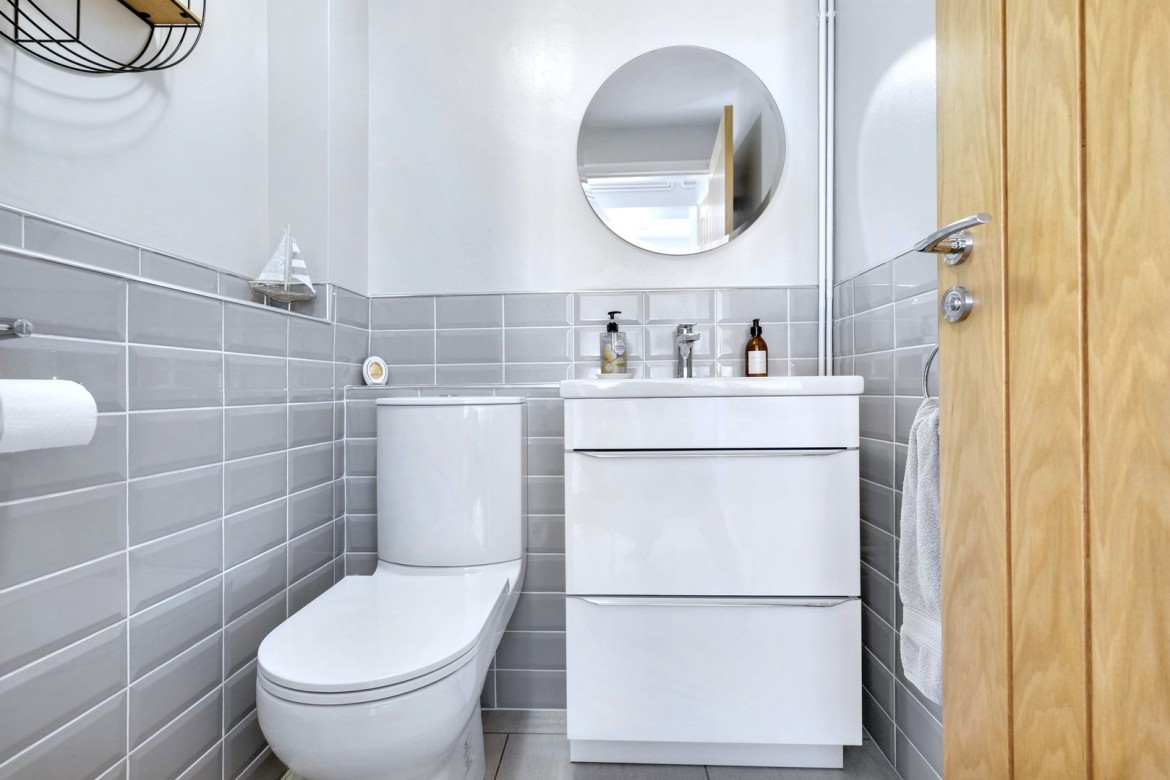 Images for Great Baddow, Chelmsford, Essex EAID:3363689002 BID:1388407