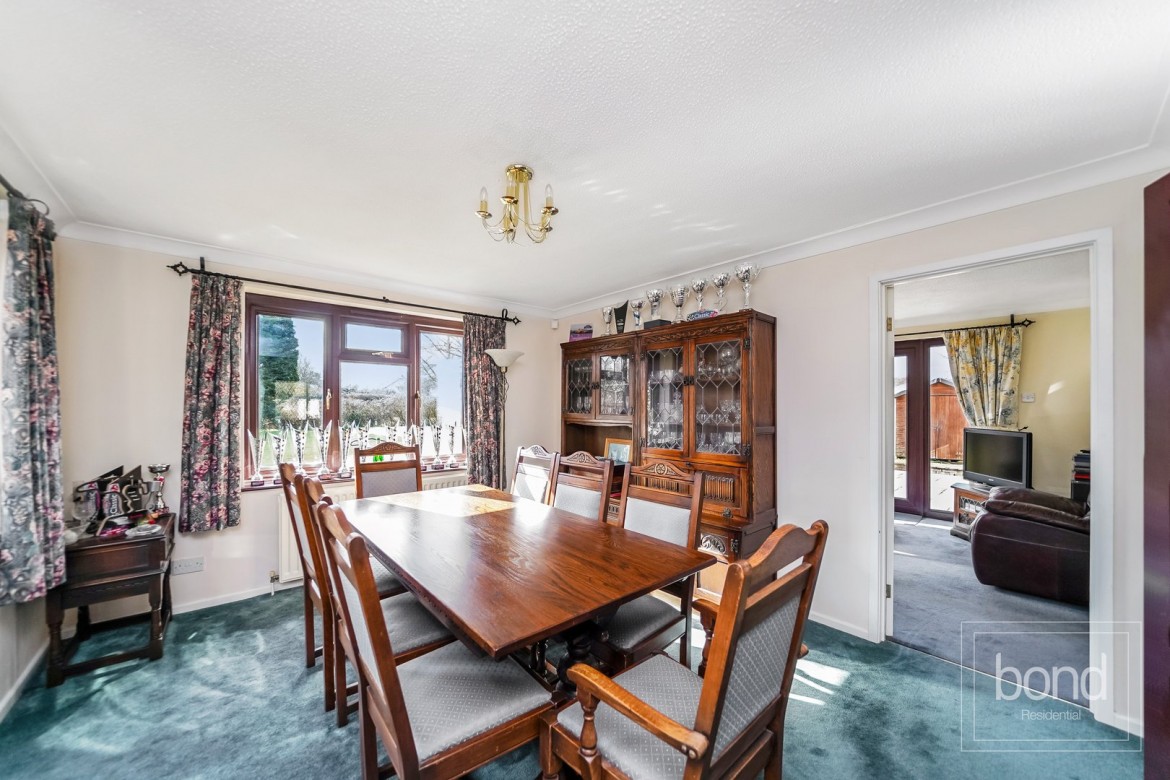 Images for East Hanningfield, Chelmsford, Essex EAID:3363689002 BID:7608502