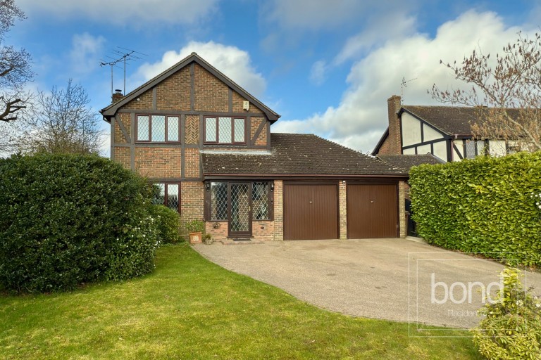 Danbury, Chelmsford, Essex - EAID:3363689002, BID:7608502