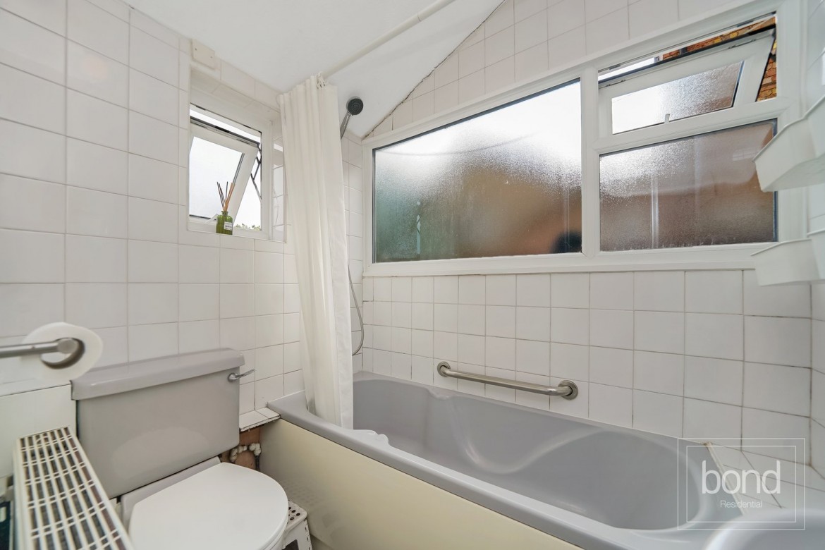 Images for Springfield Road, Chelmsford, Essex EAID:3363689002 BID:1388407