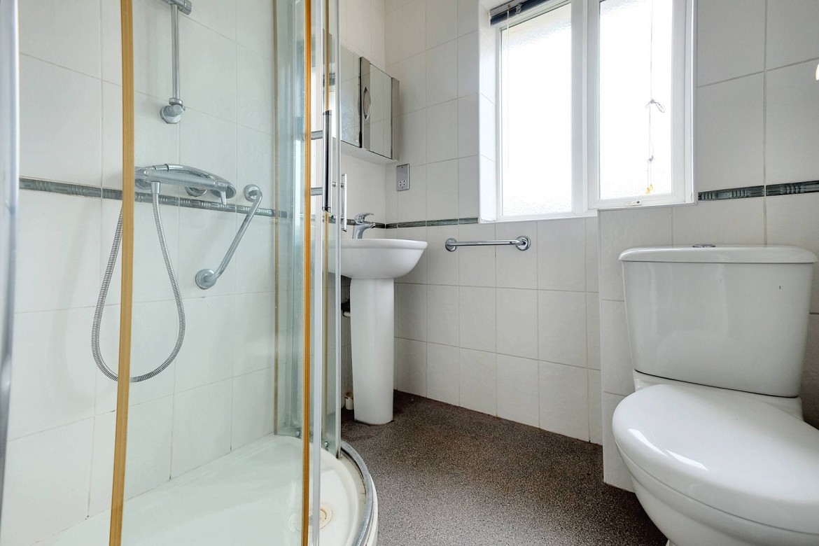 Images for Chester Place, Chelmsford, Essex EAID:3363689002 BID:1388407