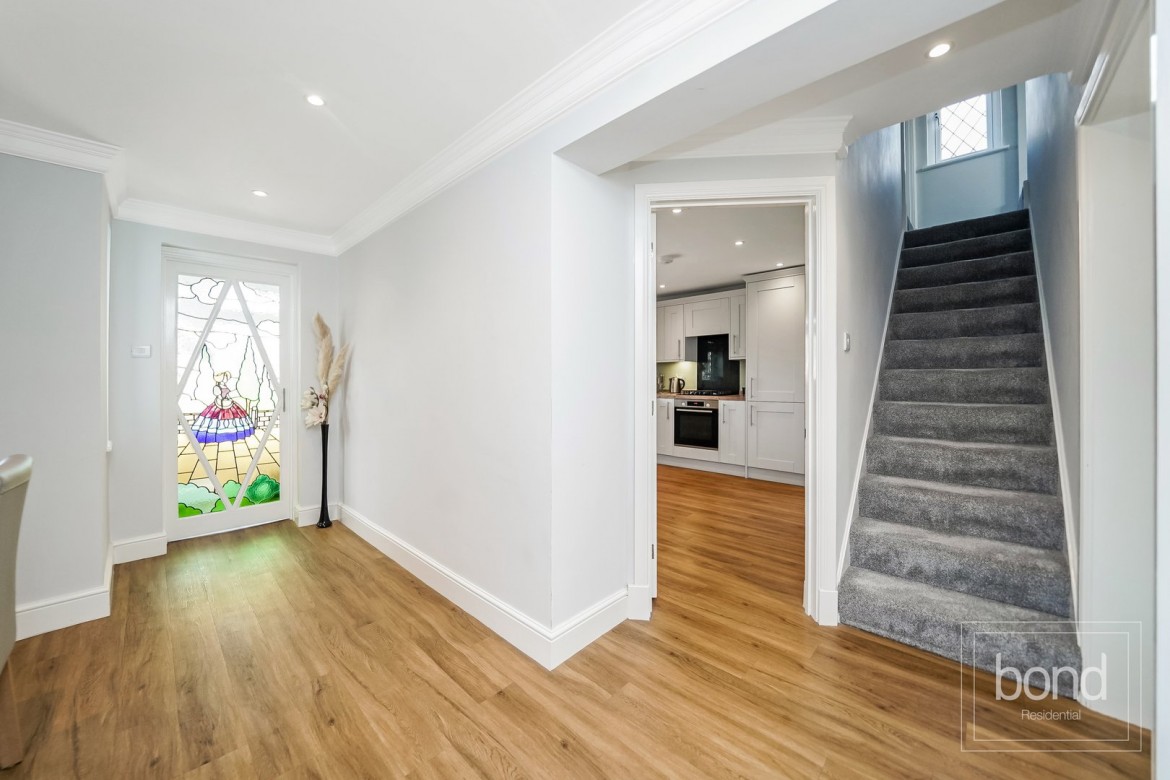 Images for Eves Corner, Danbury, Essex EAID:3363689002 BID:7608502