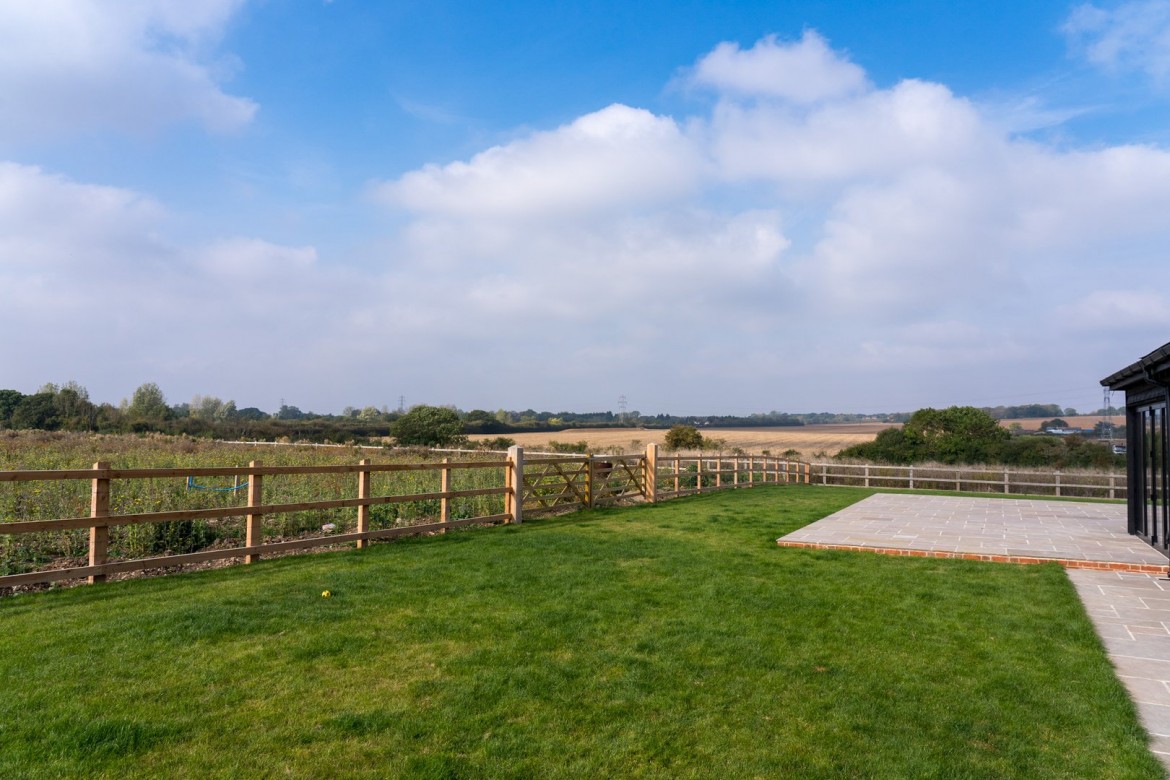 Images for Tolleshunt Knights, Maldon, Essex EAID:3363689002 BID:7608502