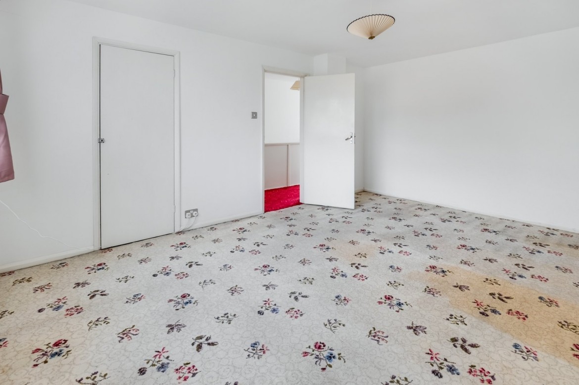 Images for Dene Court, Chelmsford, Essex EAID:3363689002 BID:1388407