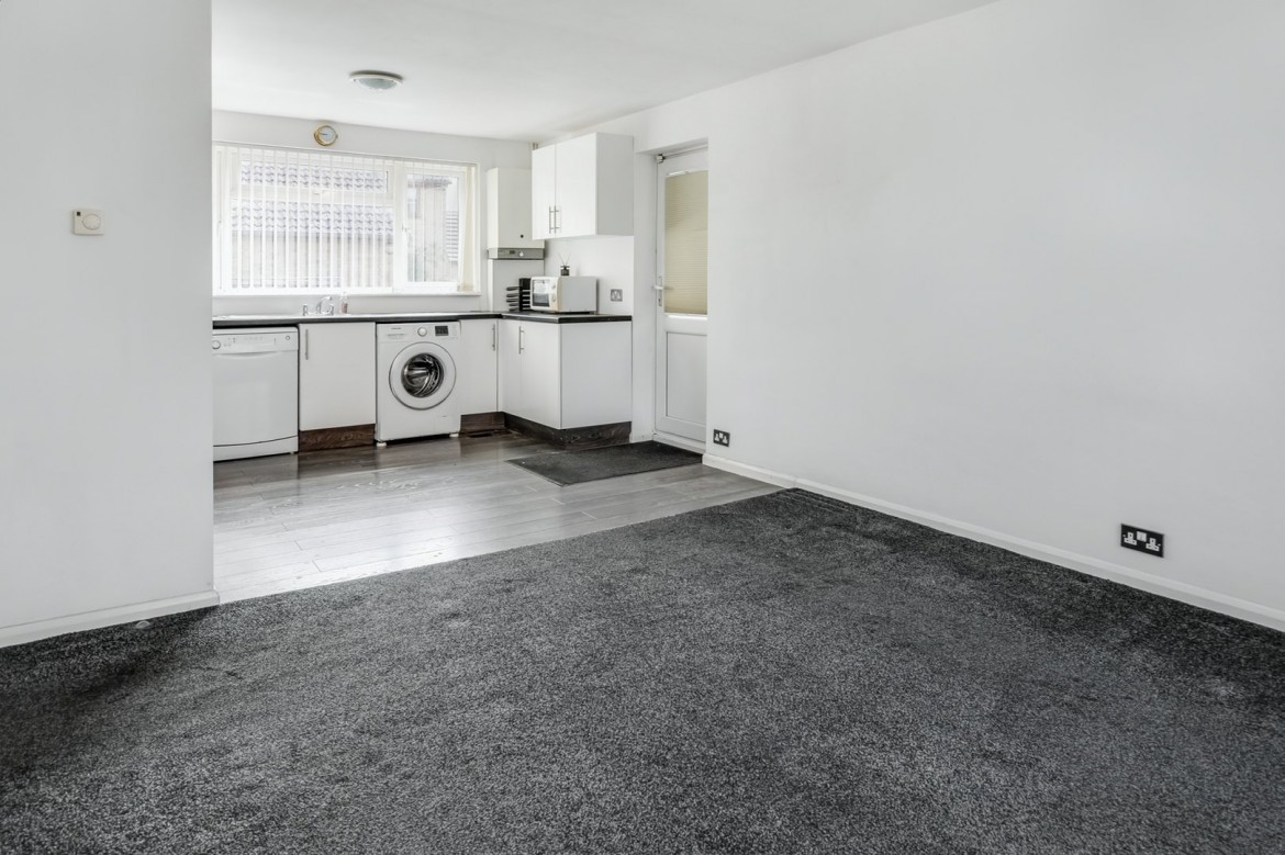 Images for Dene Court, Chelmsford, Essex EAID:3363689002 BID:1388407