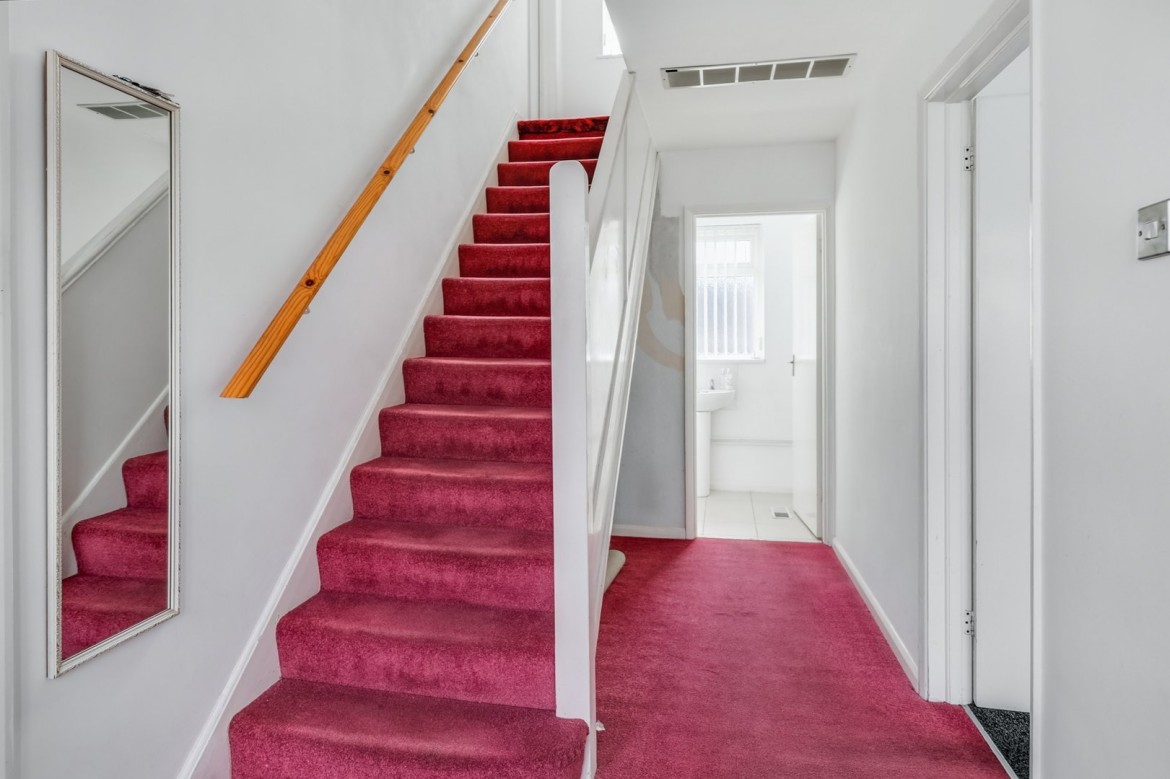 Images for Dene Court, Chelmsford, Essex EAID:3363689002 BID:1388407