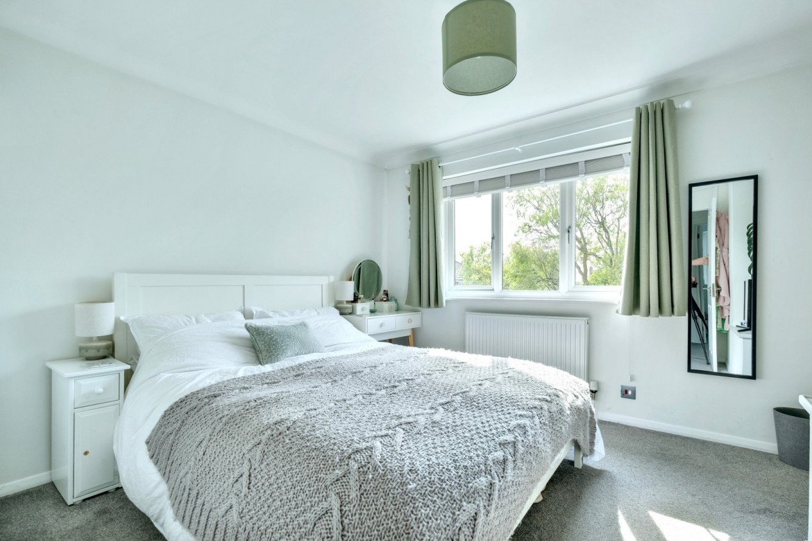 Images for Springfield, Chelmsford, Essex EAID:3363689002 BID:1388407