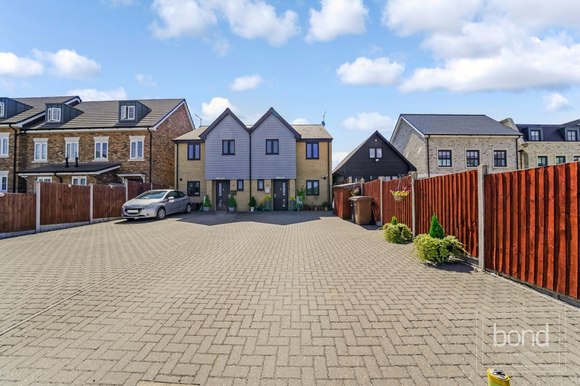 Images for Great Baddow, Chelmsford, Essex EAID:3363689002 BID:1388407