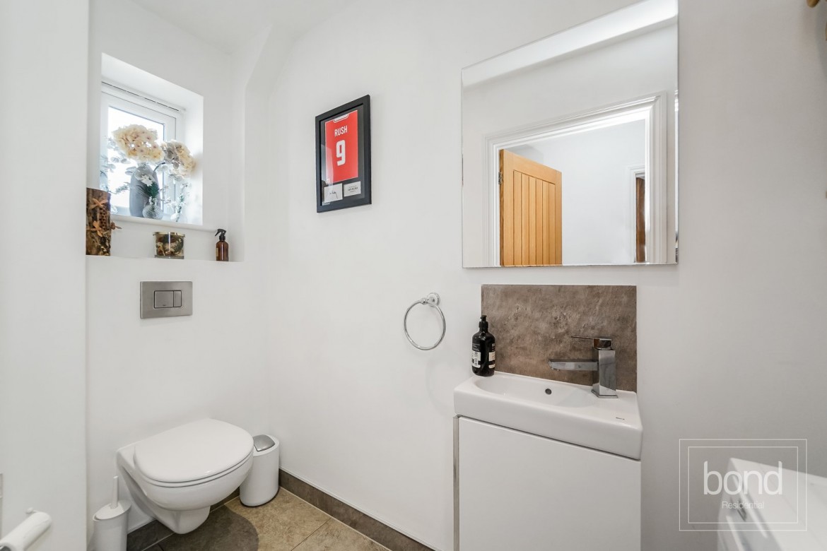 Images for Great Baddow, Chelmsford, Essex EAID:3363689002 BID:1388407