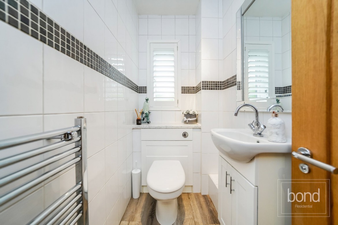 Images for Maldon Road, Sandon, Essex EAID:3363689002 BID:7608502