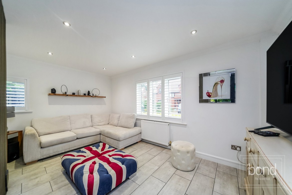 Images for Maldon Road, Sandon, Essex EAID:3363689002 BID:7608502