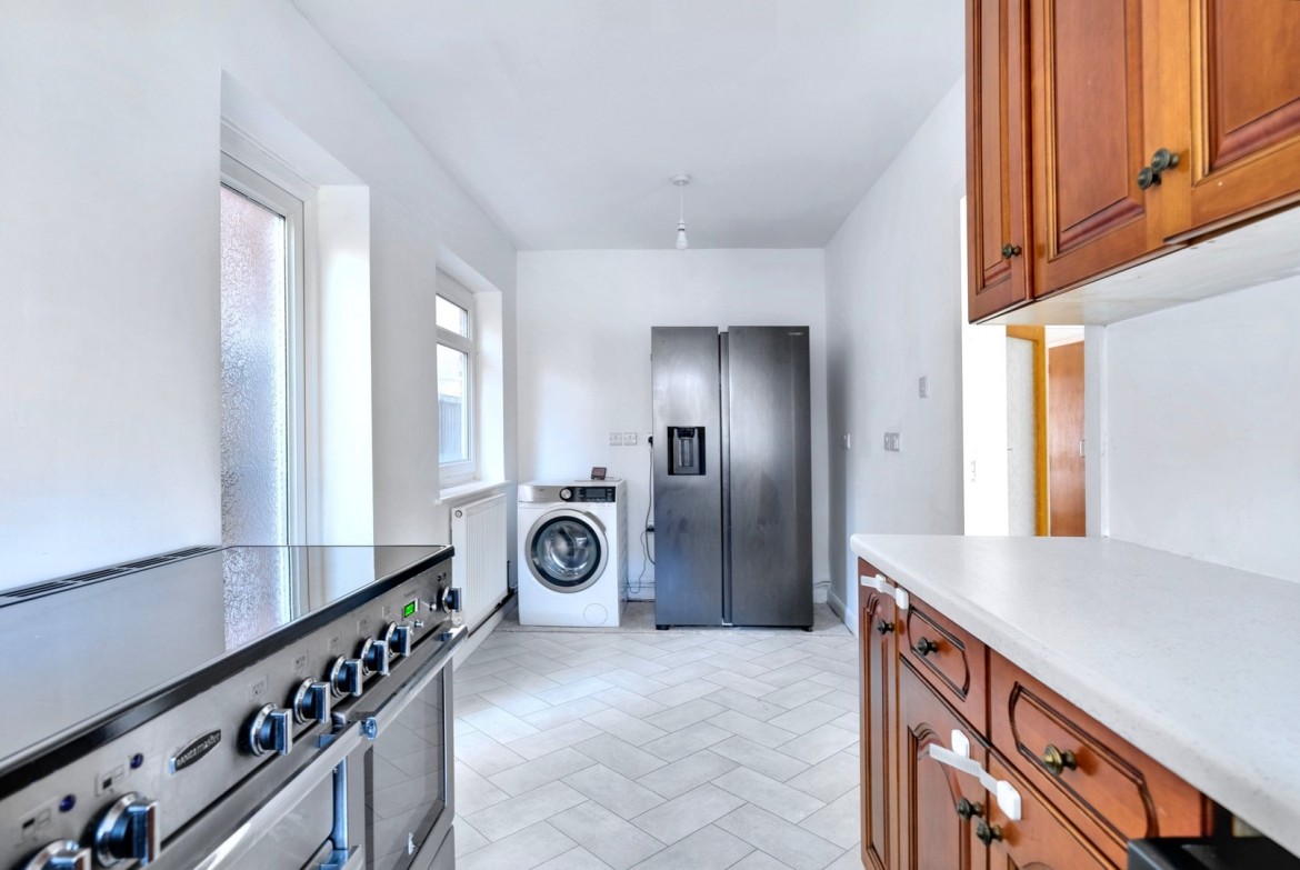 Images for Great Baddow, Chelmsford, Essex EAID:3363689002 BID:1388407