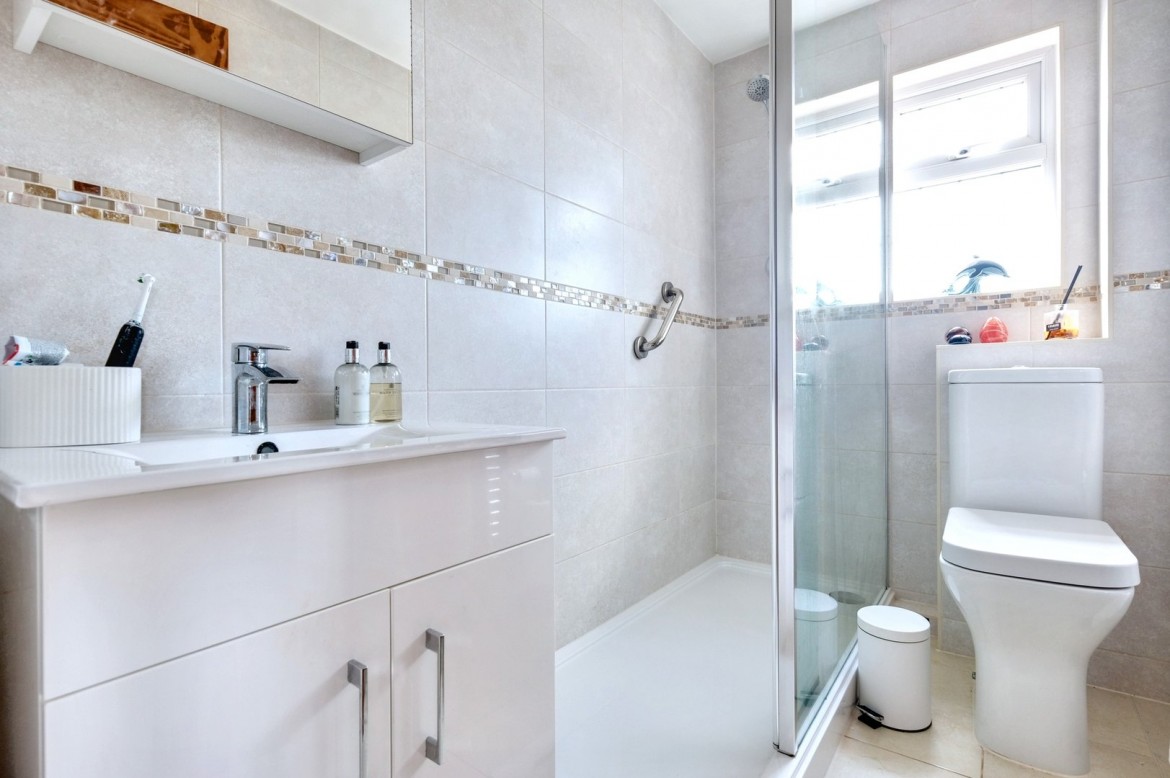 Images for Chelmer Village, Chelmsford, Essex EAID:3363689002 BID:1388407