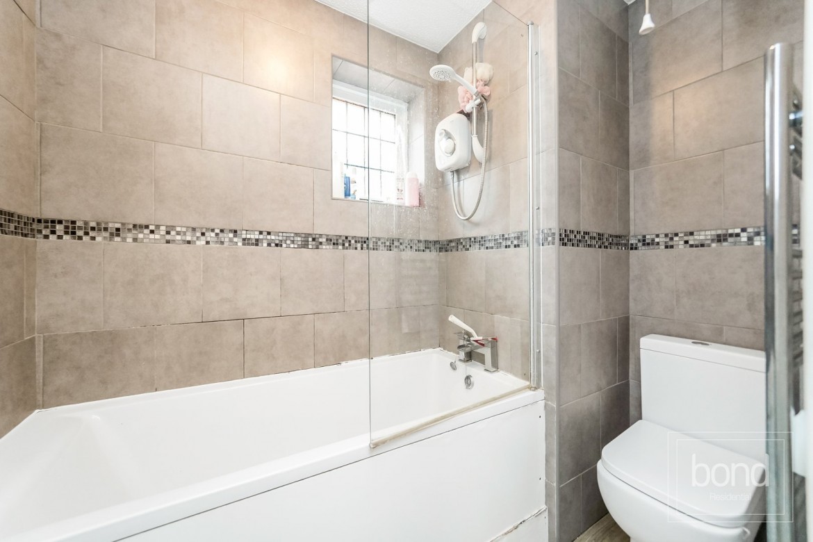 Images for Bicknacre, Chelmsford, Essex EAID:3363689002 BID:7608502