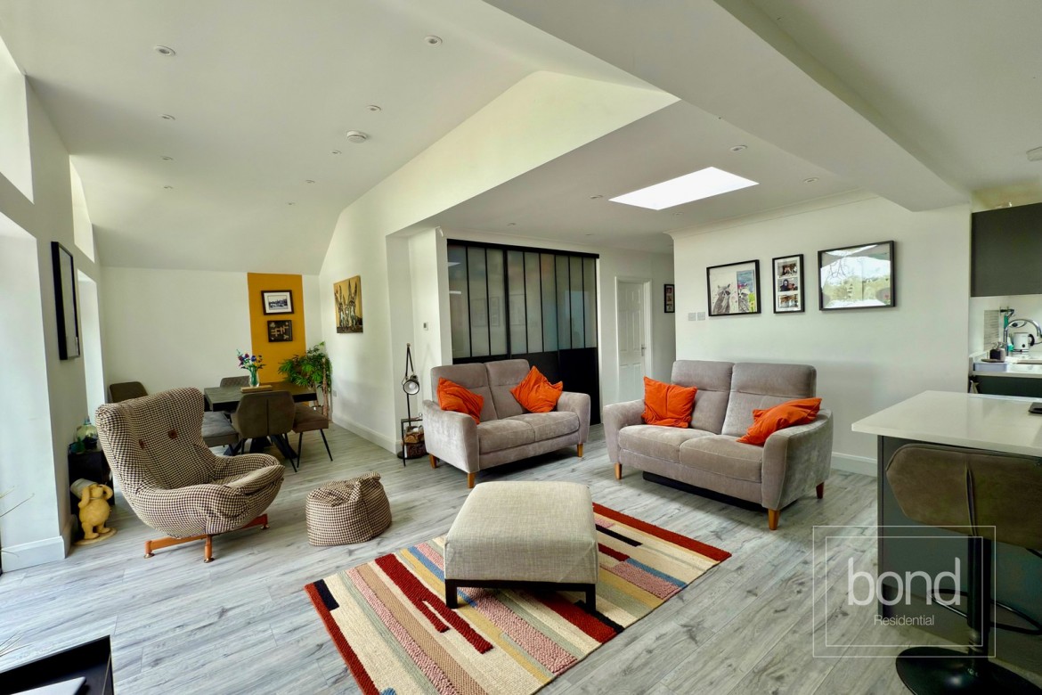Images for Runsell View, Danbury, Essex EAID:3363689002 BID:7608502