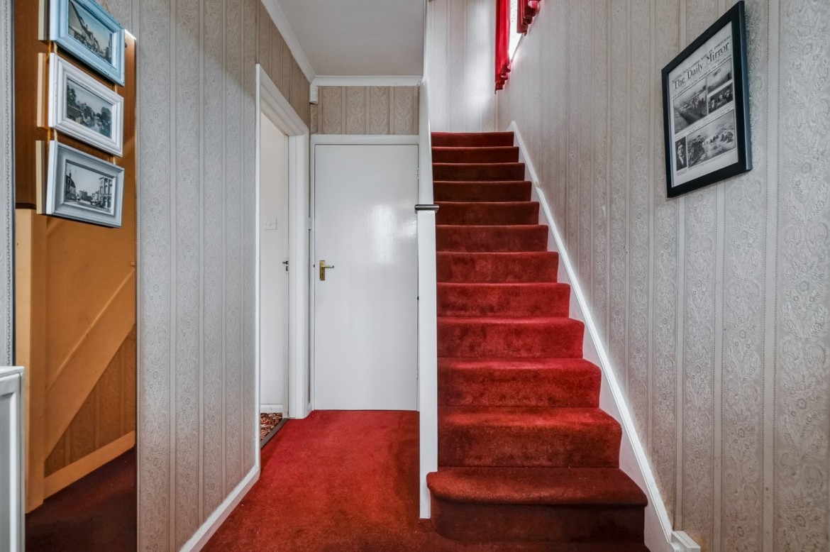 Images for Old Moulsham, Chelmsford, Essex EAID:3363689002 BID:1388407