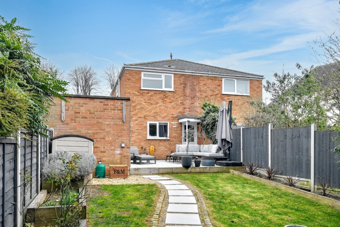 Images for Turkey Oaks, Chelmsford, Essex EAID:3363689002 BID:1388407