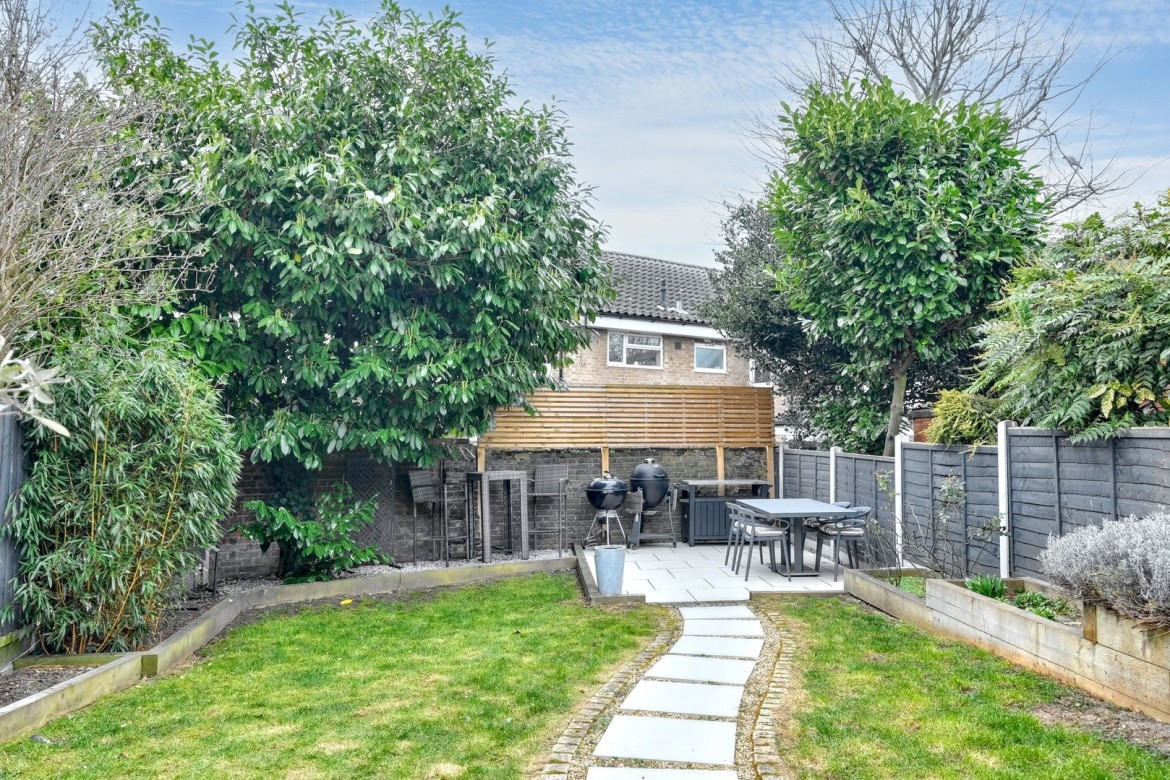 Images for Turkey Oaks, Chelmsford, Essex EAID:3363689002 BID:1388407