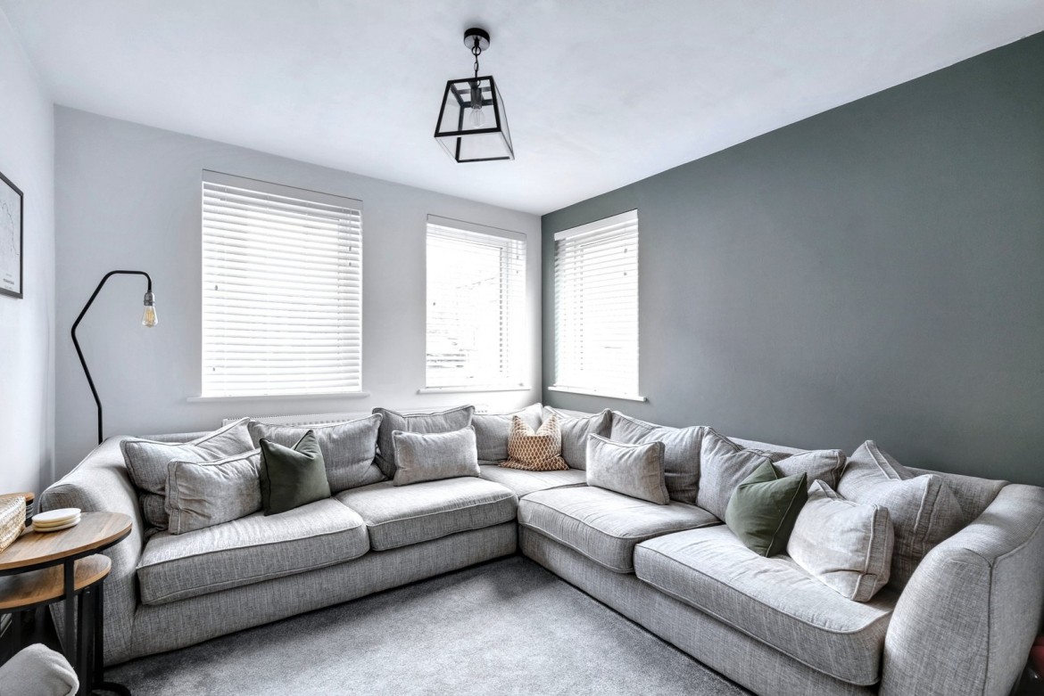 Images for Turkey Oaks, Chelmsford, Essex EAID:3363689002 BID:1388407