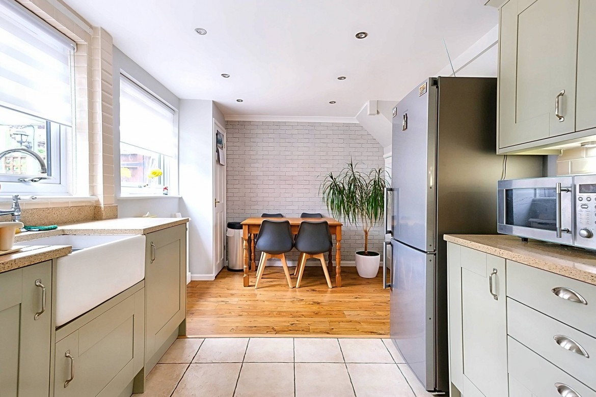 Images for Galleywood, Chelmsford, Essex EAID:3363689002 BID:1388407