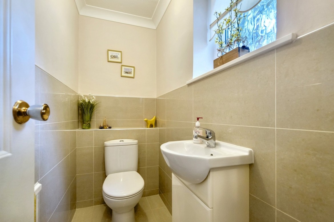 Images for Great Baddow, Chelmsford, Essex EAID:3363689002 BID:1388407