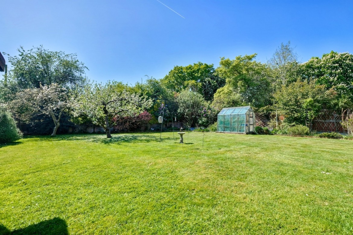 Images for Great Baddow, Chelmsford, Essex EAID:3363689002 BID:1388407