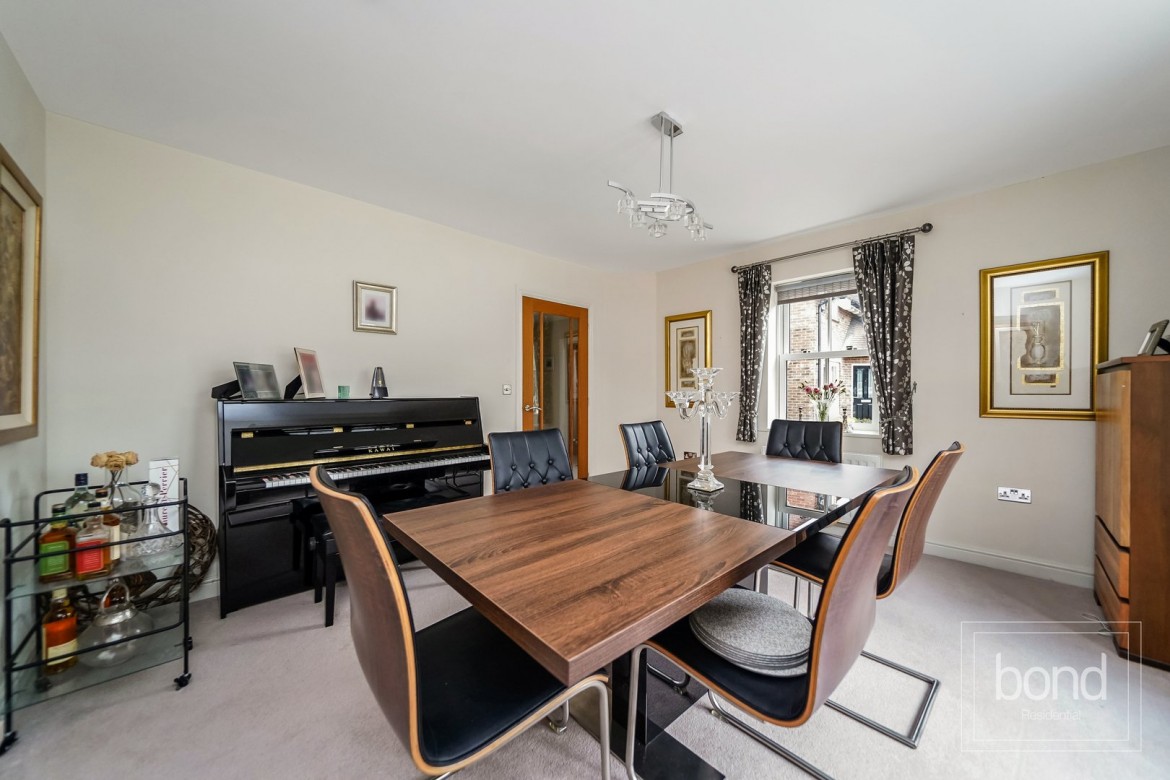 Images for Great Baddow, Chelmsford, Essex EAID:3363689002 BID:1388407