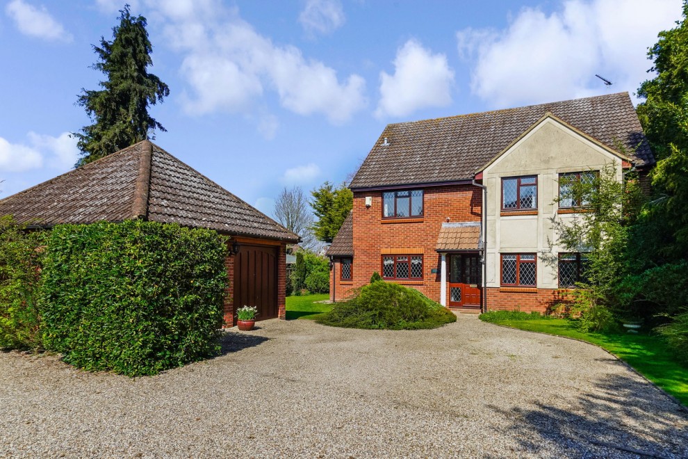 Great Baddow, Chelmsford, Essex - EAID:3363689002, BID:1388407