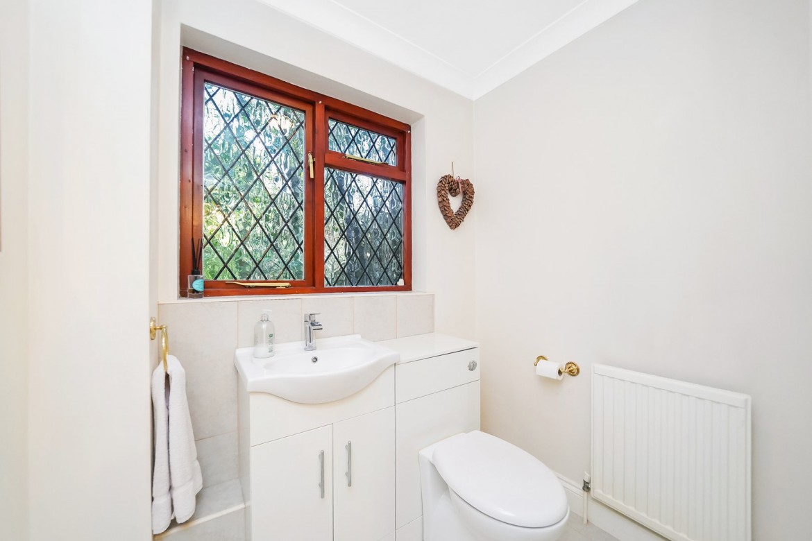 Images for Great Baddow, Chelmsford, Essex EAID:3363689002 BID:1388407