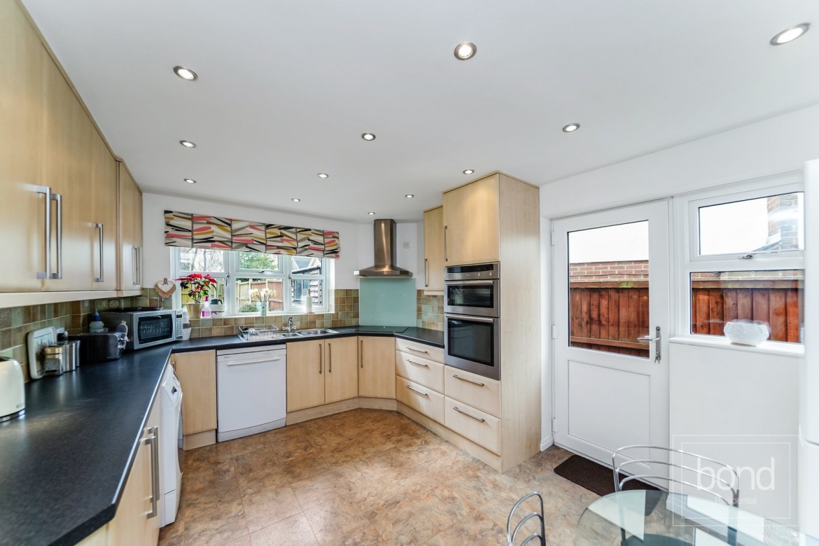 Images for Newlands Spring, Chelmsford, Essex EAID:3363689002 BID:1388407