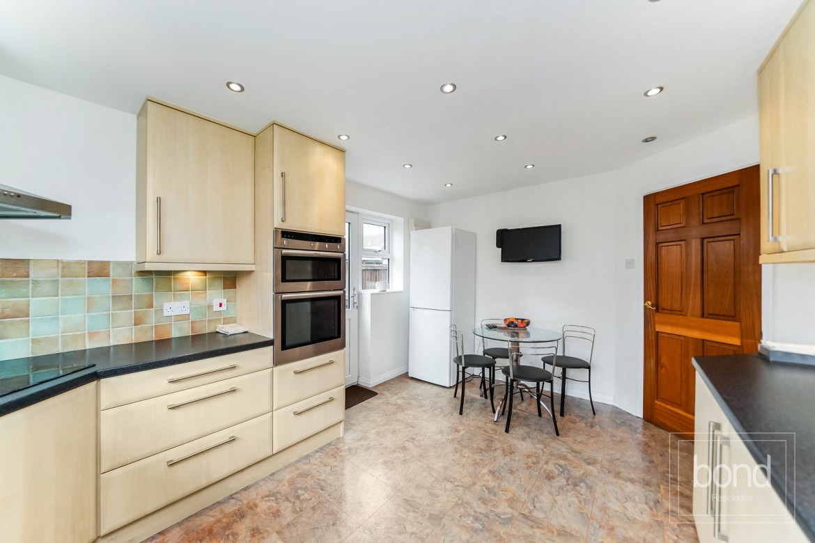 Images for Newlands Spring, Chelmsford, Essex EAID:3363689002 BID:1388407