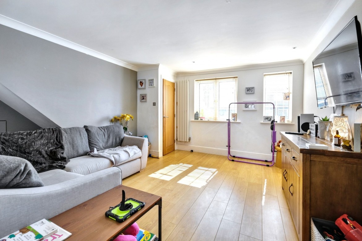 Images for Springfield, Chelmsford, Essex EAID:3363689002 BID:1388407