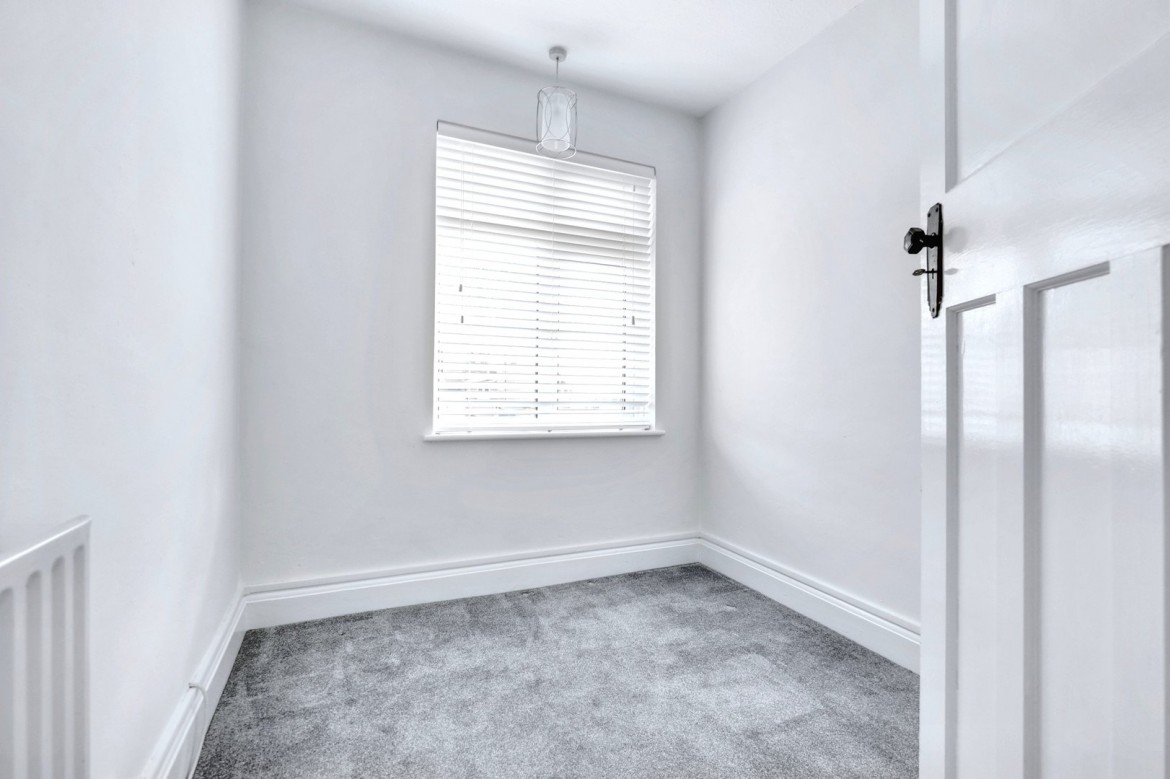 Images for Widford Grove, Chelmsford, Essex EAID:3363689002 BID:1388407