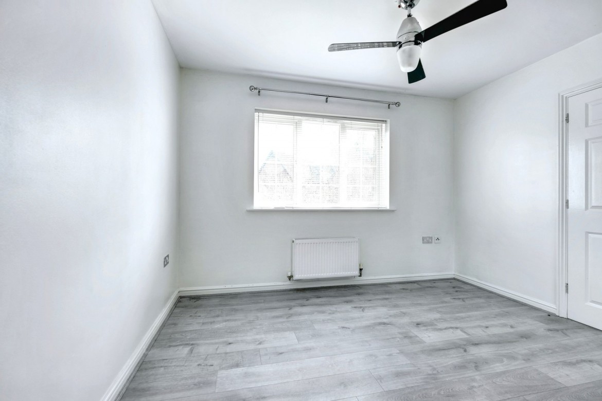 Images for Chelmer Road, Chelmsford, Essex EAID:3363689002 BID:1388407