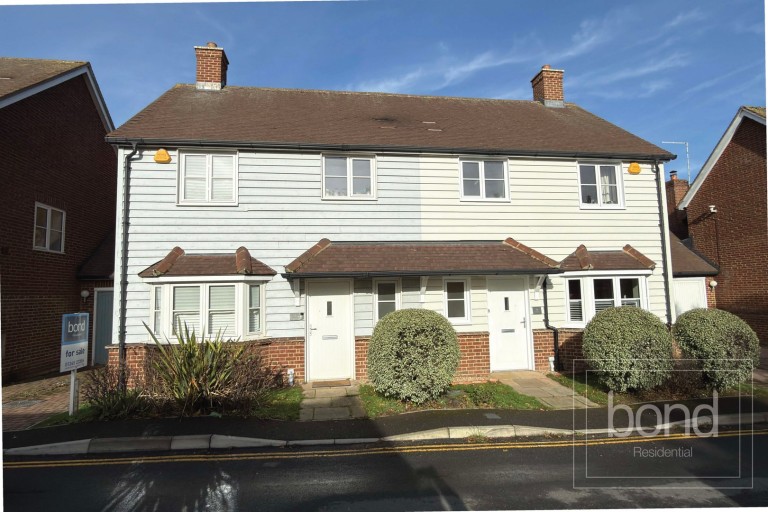 Eves Corner, Danbury, Essex - EAID:3363689002, BID:7608502