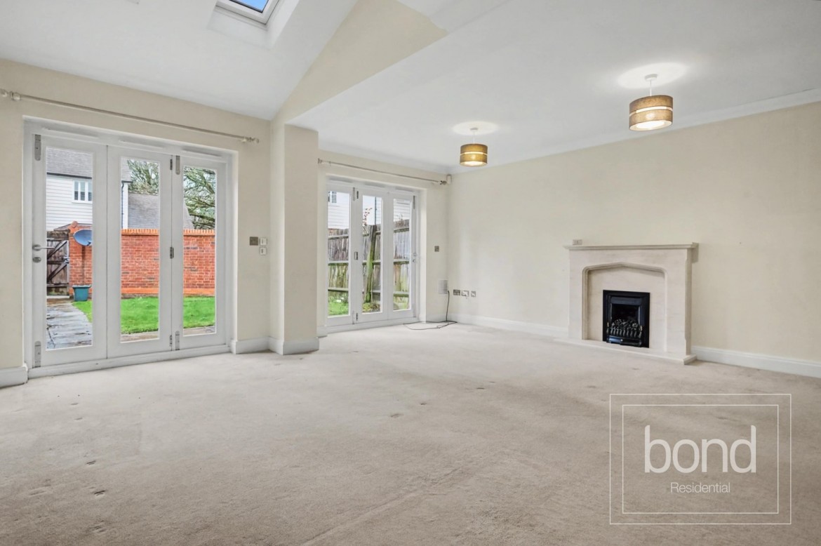 Images for Eves Corner, Danbury, Essex EAID:3363689002 BID:7608502