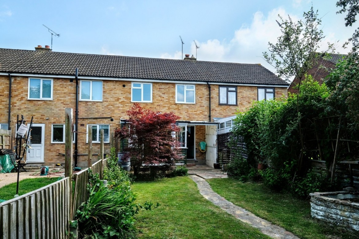 Images for Meadgate Avenue, Chelmsford, Essex EAID:3363689002 BID:1388407