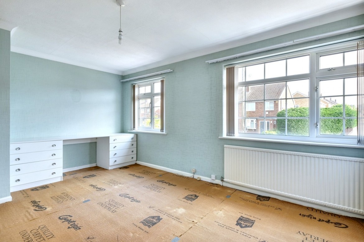 Images for Meadgate Avenue, Chelmsford, Essex EAID:3363689002 BID:1388407