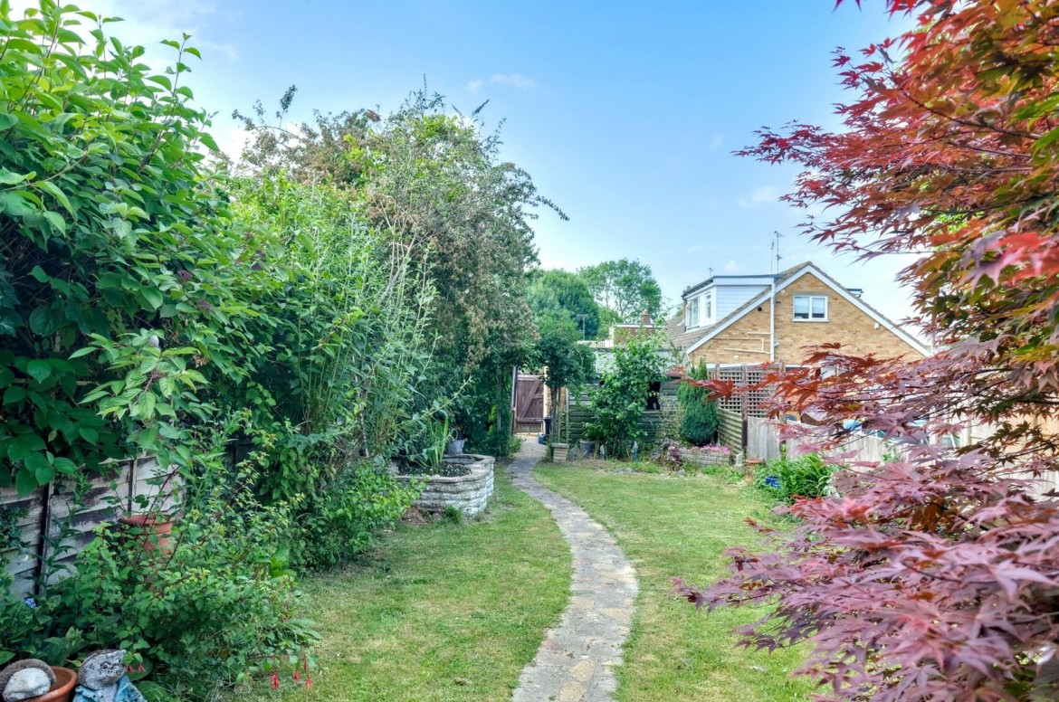 Images for Meadgate Avenue, Chelmsford, Essex EAID:3363689002 BID:1388407